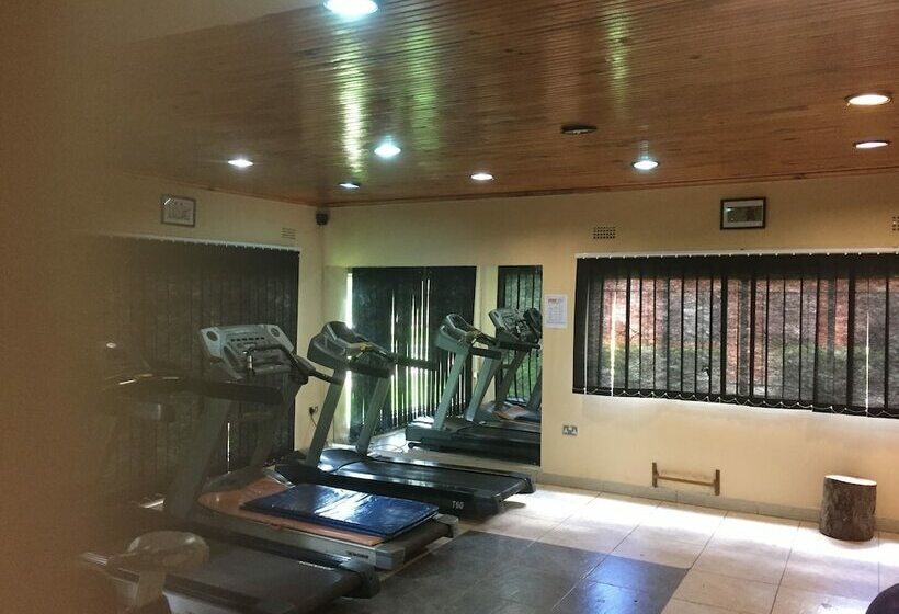 پانسیون Floriana Lodge