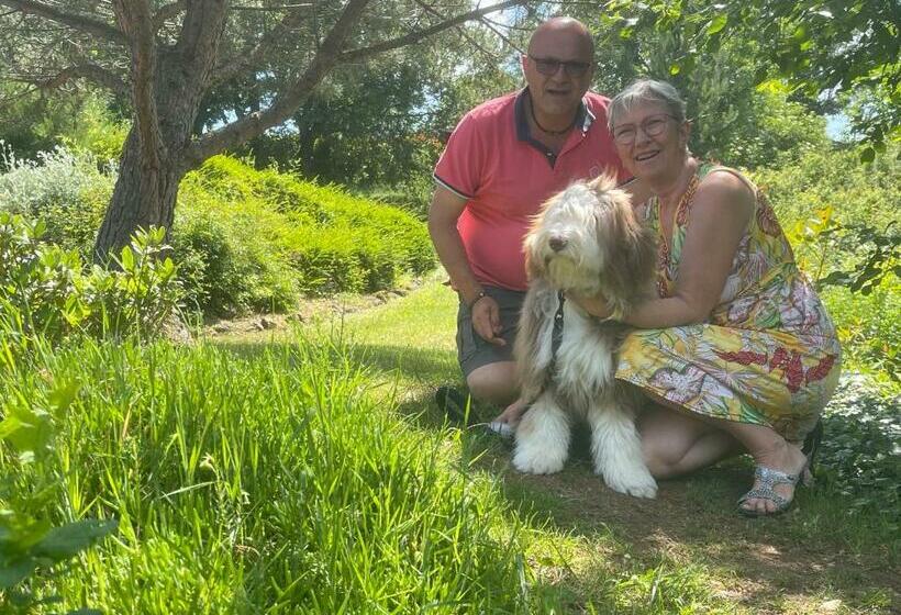 פנסיון La Bastide De Fontaille