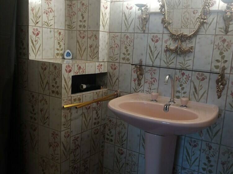 ペンション Maison Lalongère