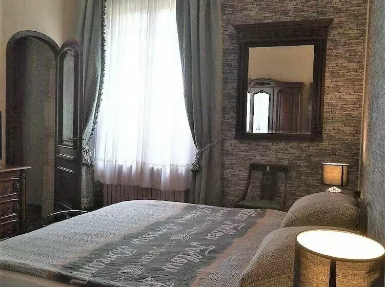 Majatalo Maison Lalongère