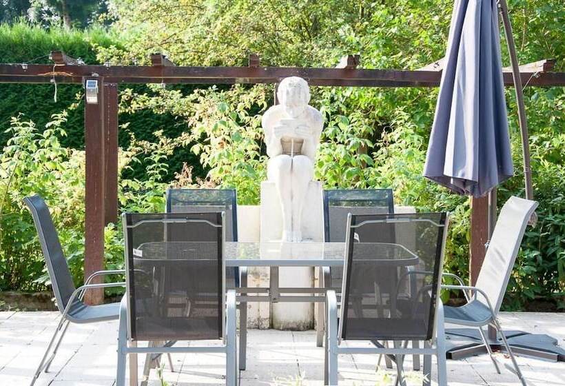 ペンション Maison Lalongère