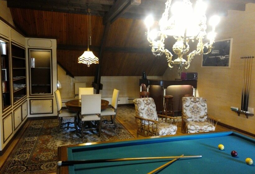 ペンション Maison Lalongère