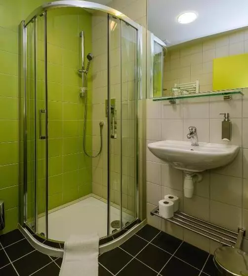 Majatalo Penzion Andula Friesovy Boudy