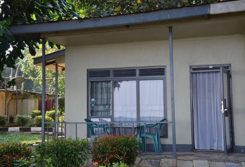 Ssese Islands Beach Hotel Hostel