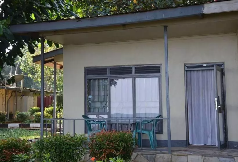 Ssese Islands Beach Hotel   Hostel