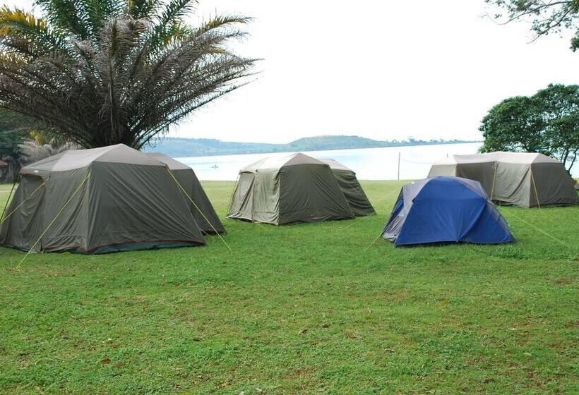 Ssese Islands Beach Hotel Hostel