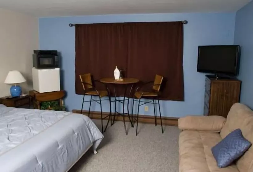 Valhalla Hillside Inn