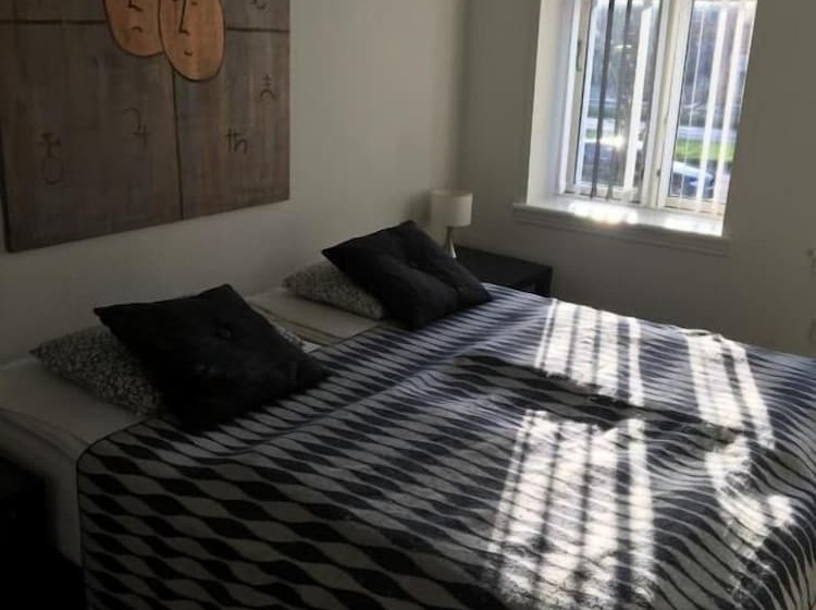 مبيت وإفطار Ab Centrum