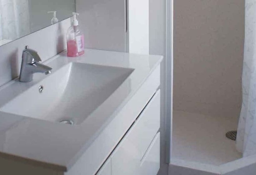 مبيت وإفطار Ab Centrum