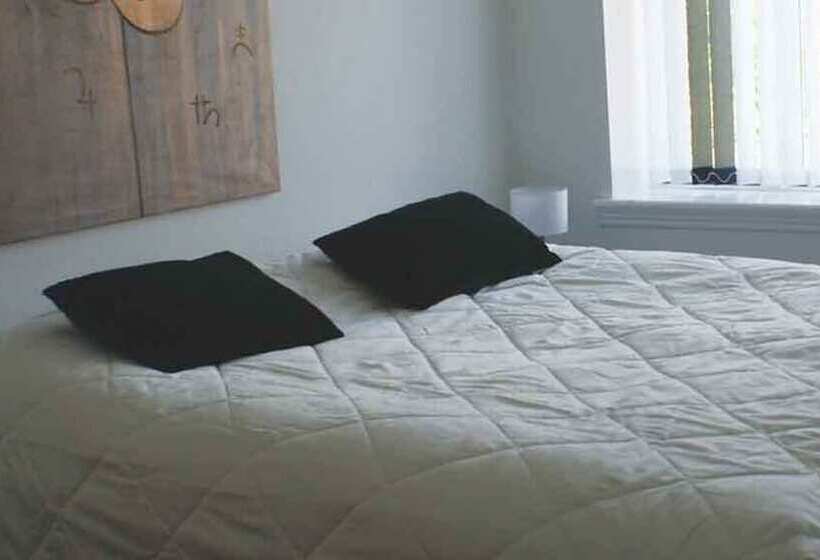 مبيت وإفطار Ab Centrum