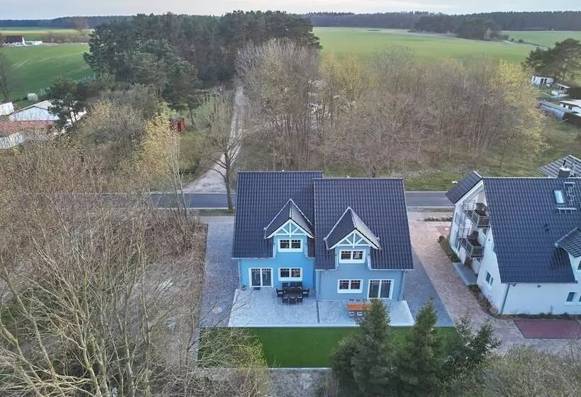 Freester Kapitanshauser