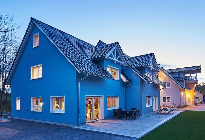 Freester Kapitanshauser