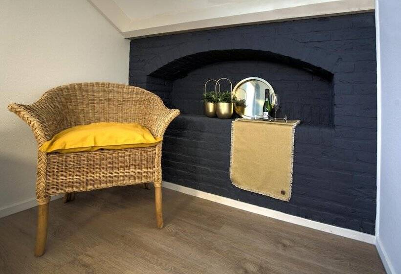 בית מלון כפרי Herberg De Witte Olifant