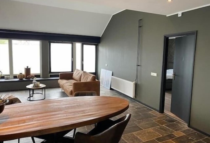 בית מלון כפרי Herberg De Witte Olifant