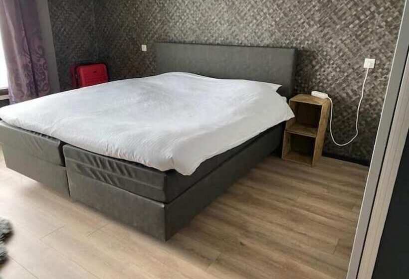 בית מלון כפרי Herberg De Witte Olifant