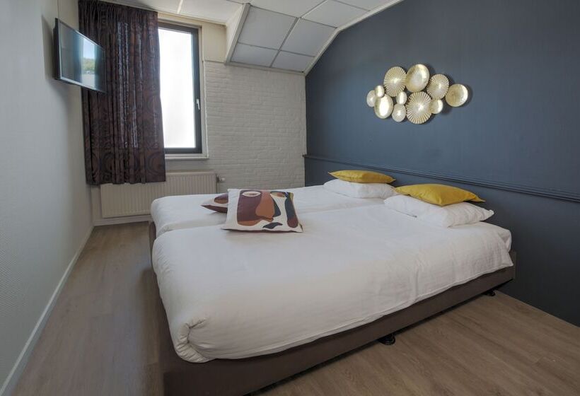 בית מלון כפרי Herberg De Witte Olifant