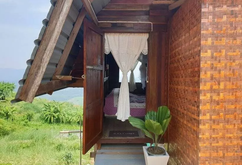 ホテル Hug House