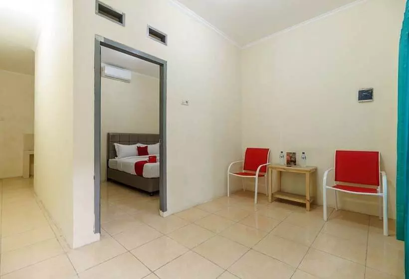 Hotelli Reddoorz Syariah Near Rs Mitra Keluarga Depok