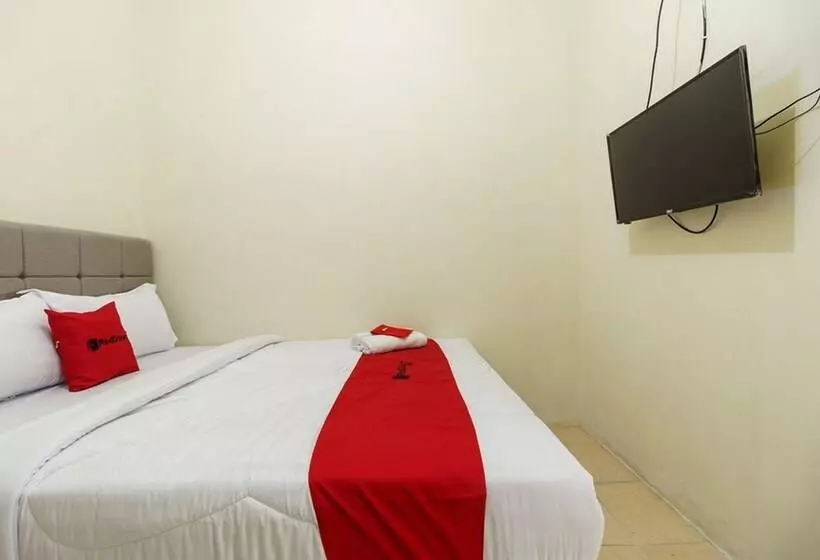 Hotelli Reddoorz Syariah Near Rs Mitra Keluarga Depok