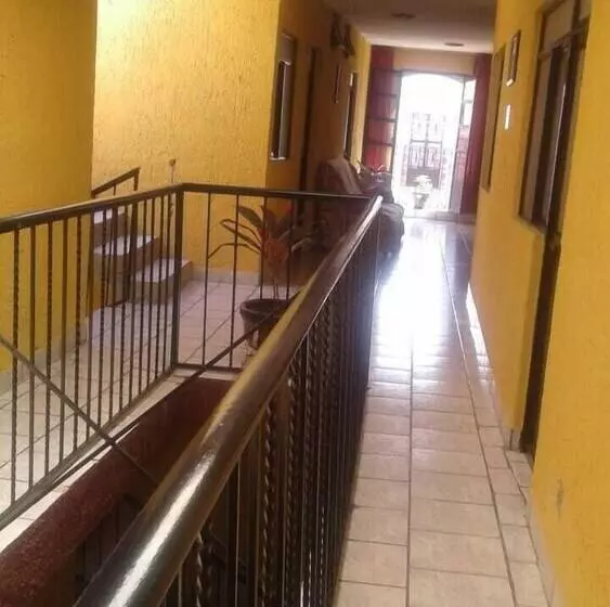 Hotelli Siesta Santuario