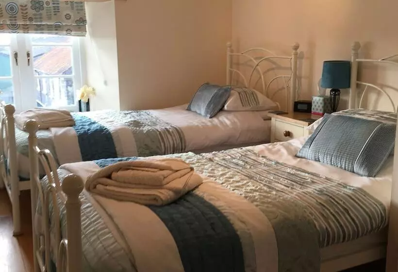 Webbington Farm Holiday Cottages