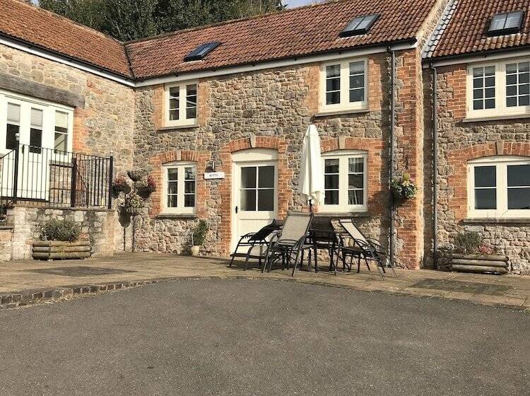 Webbington Farm Holiday Cottages