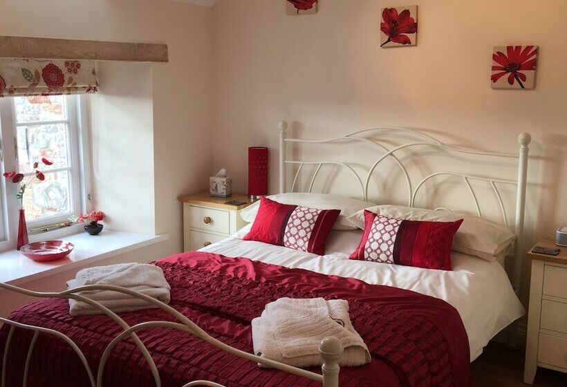Webbington Farm Holiday Cottages