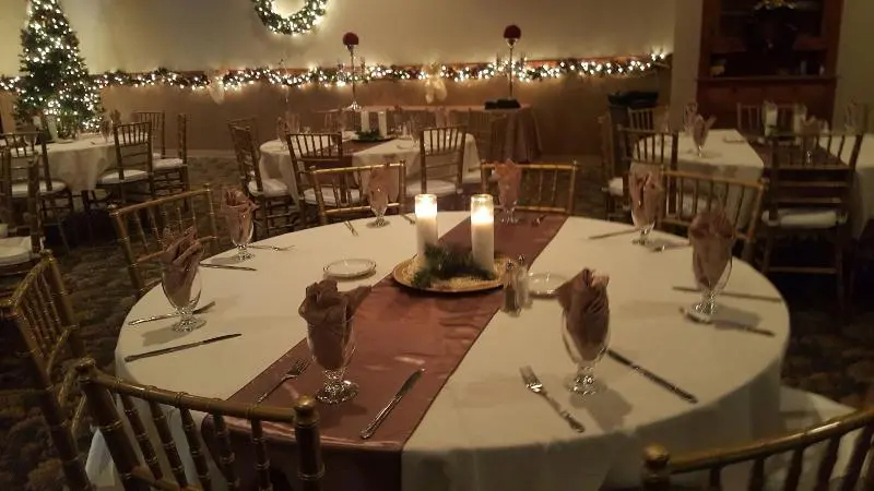 ホテル Crookston Inn & Convention Center