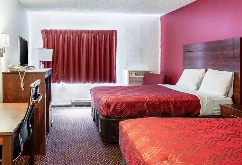 Отель Econo Lodge Prineville
