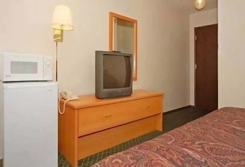 Отель Econo Lodge Prineville
