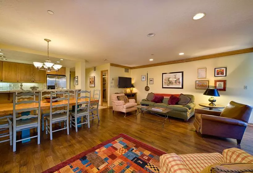 호텔 Vail S Mountain Haus At The Covered Bridge