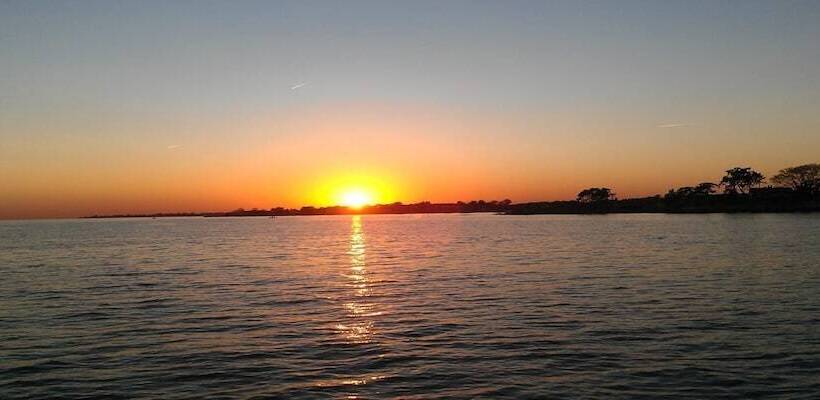 호텔 Norwalk Inn & Conference Center