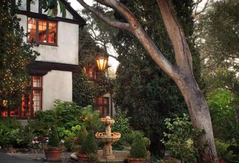 ホテル Old Monterey Inn