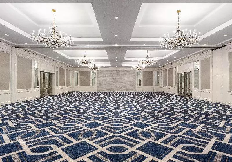 בית מלון כפרי Omni Las Colinas