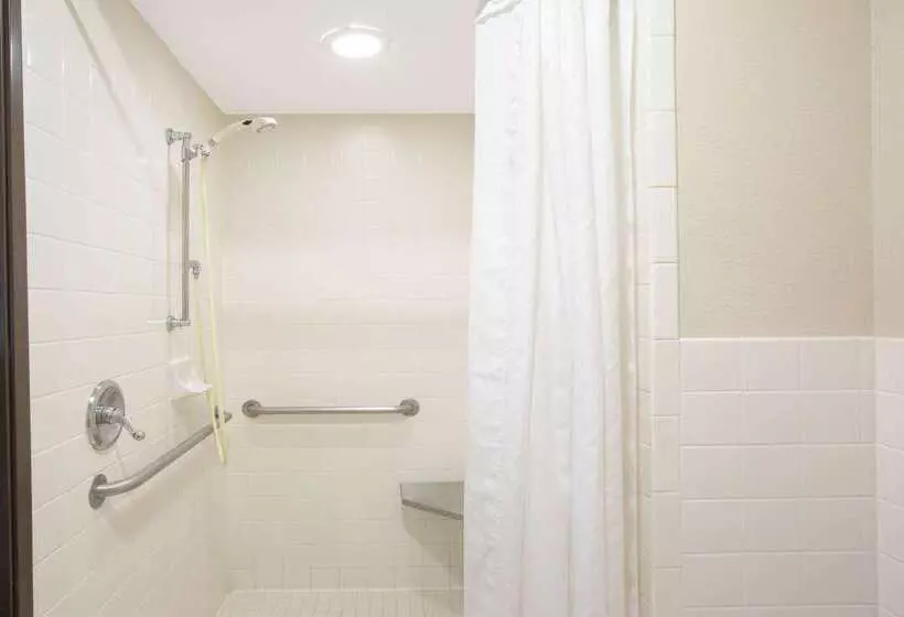 هتل Gateway Inn & Suites Eugene Springfield