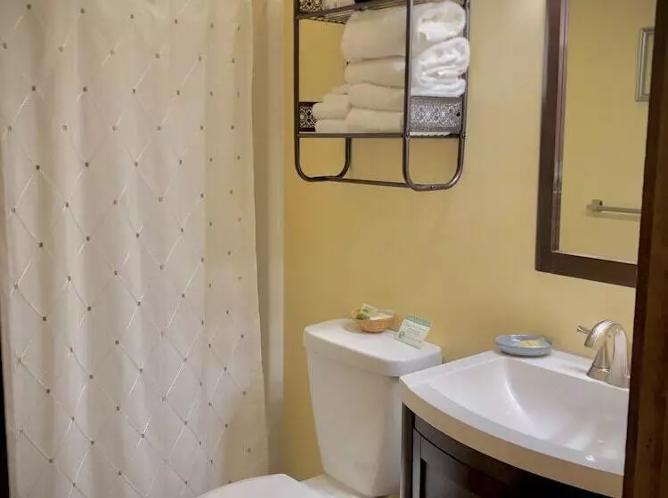 ホテル The Olympia Lodge