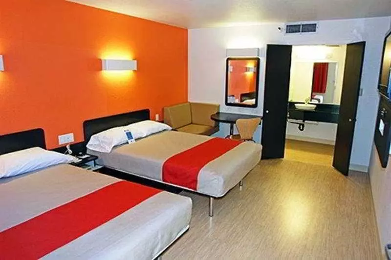 Motel 6addison, Tx Dallas