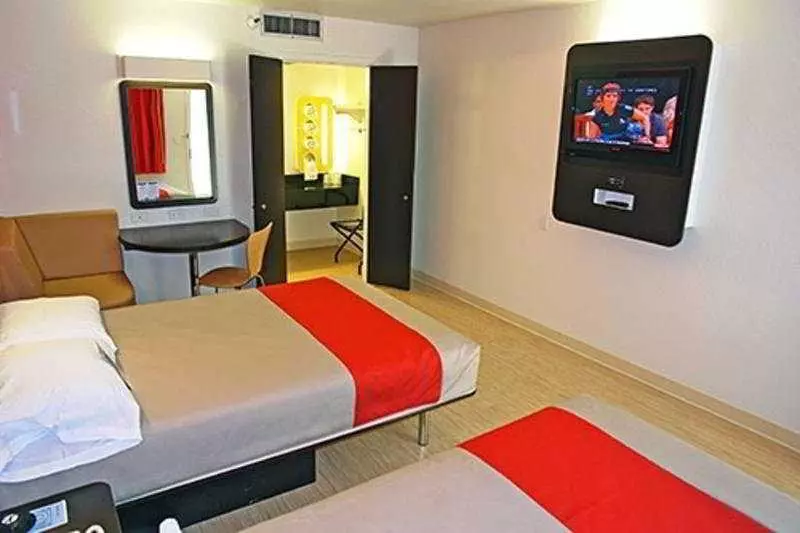 Motel 6addison, Tx Dallas