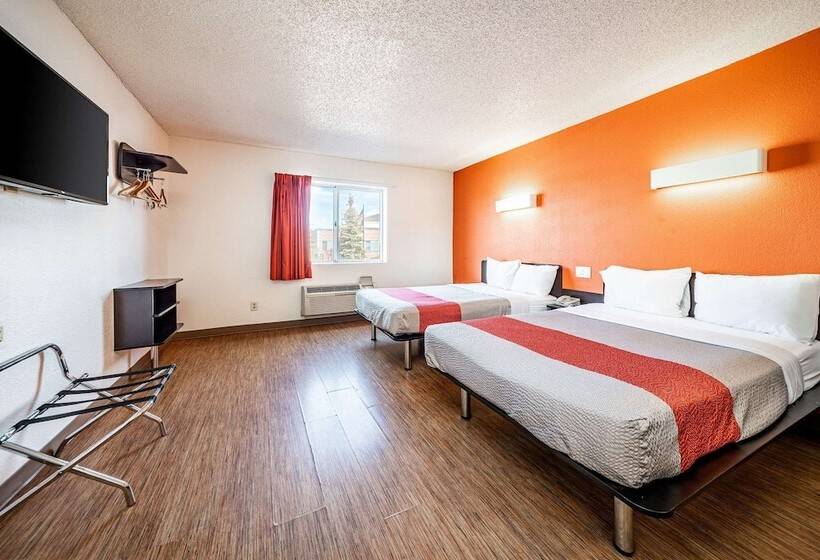 Мотель The Ellsworth Hotel, Ascend Hotel Collection