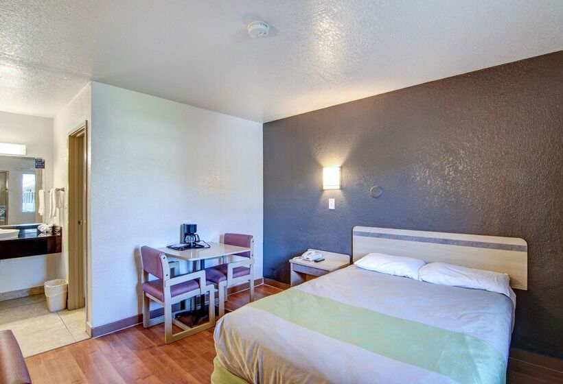 モーテル Studio 6 Grand Prairie, Tx