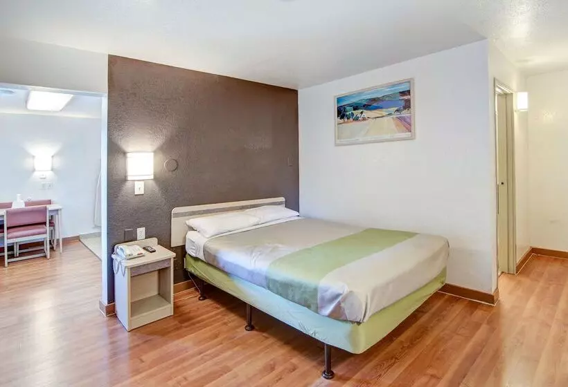 فندق على الطريق Studio 6 Grand Prairie, Tx