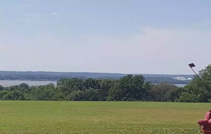 فندق على الطريق The Inn At Old Nauvoo