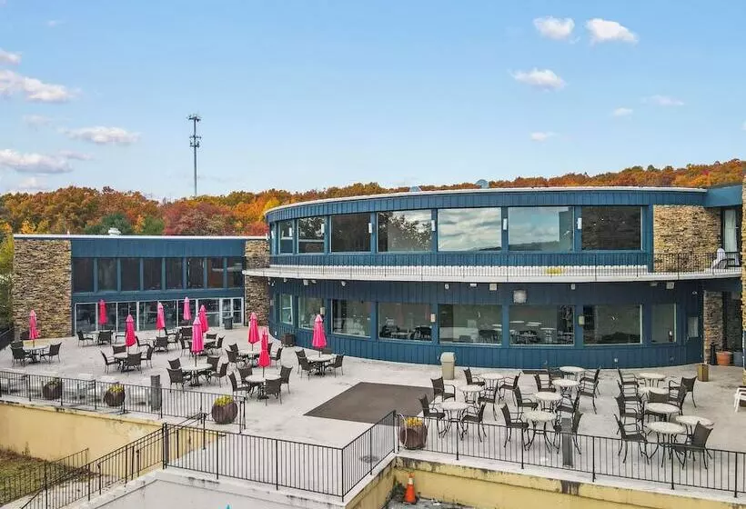 Mountain Laurel Resort