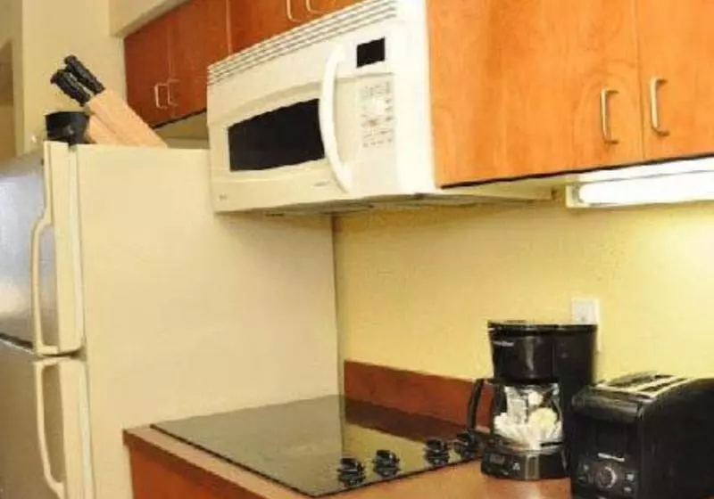 Ocean Sands Resort, Oceanfront, Virginia Beach By Vacatia