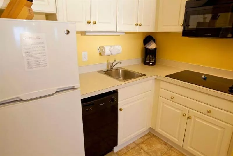 Ocean Sands Resort, Oceanfront, Virginia Beach By Vacatia