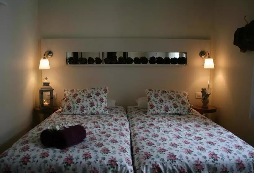 ベッドアンドブレックファースト Casa Leopoldo Camino De Santiago