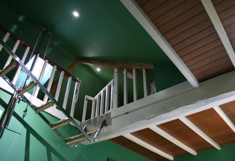 تختخواب و صبحانه Casa Leopoldo Camino De Santiago