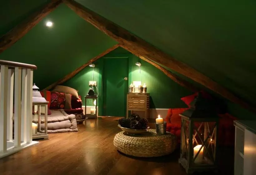 ベッドアンドブレックファースト Casa Leopoldo Camino De Santiago