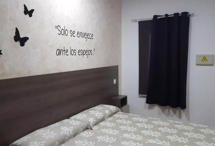 Hostal Almagro