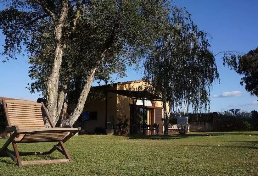 Hotelli Masia Can Bachs